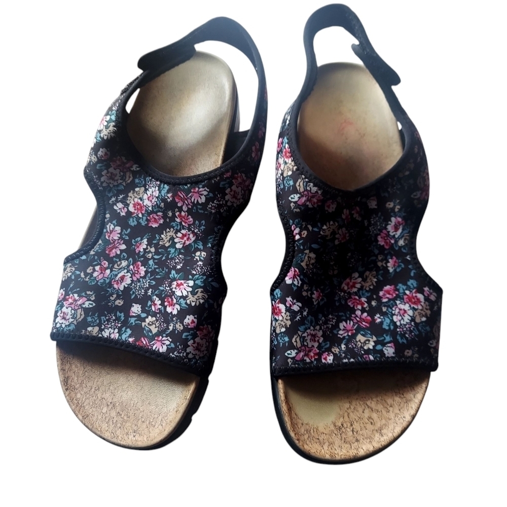42/11 Alergria Black Floral Sandals‎ - Picture 8 of 9